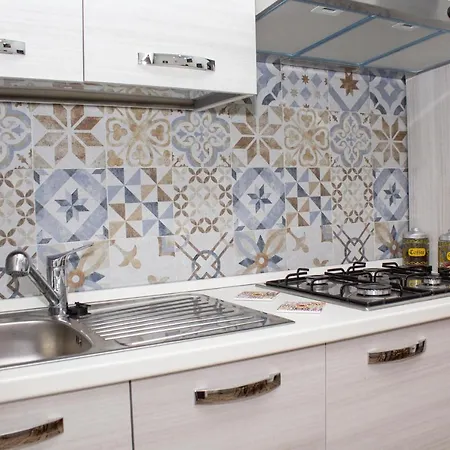 Apartment Parisi Antonino *