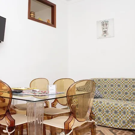 Apartment Parisi Antonino